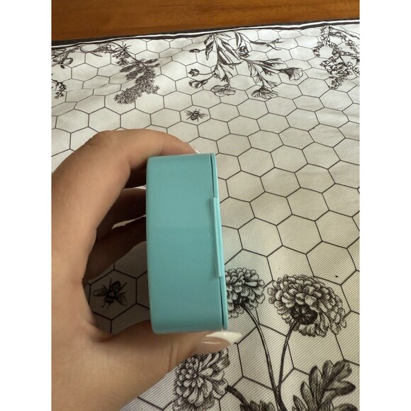 Vintage Tupperware Label Dispenser with Freezer Label Stickers Blue 1446-3 Aqua - Picture 6 of 8